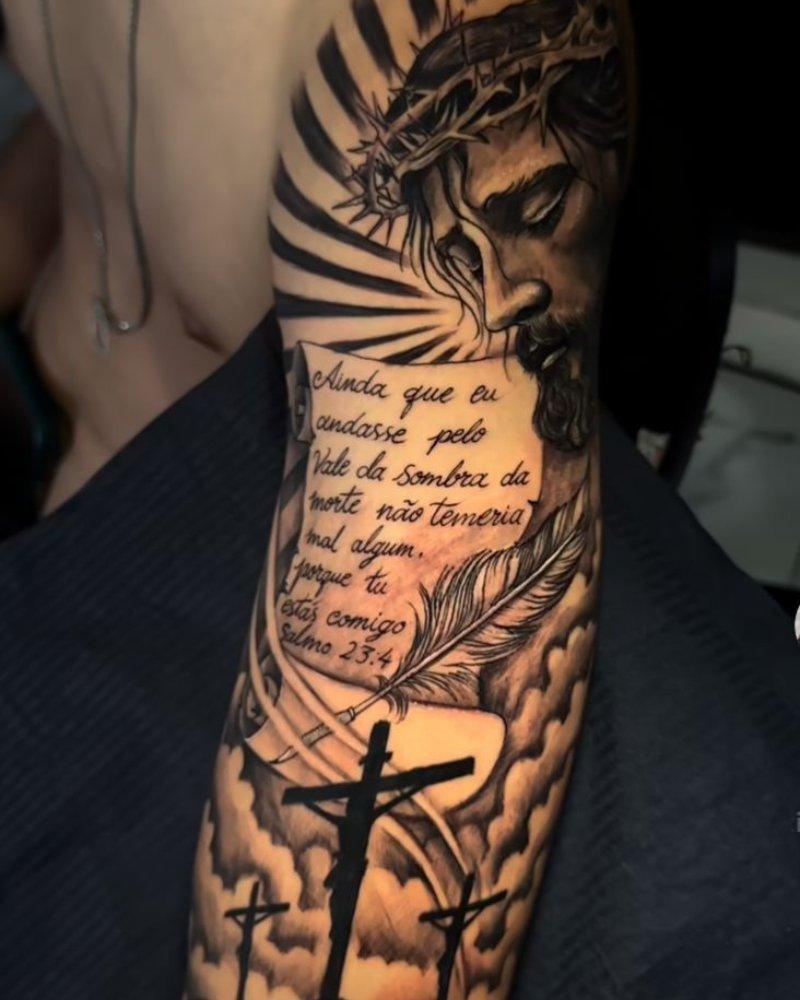 tatuagens masculinas no peito