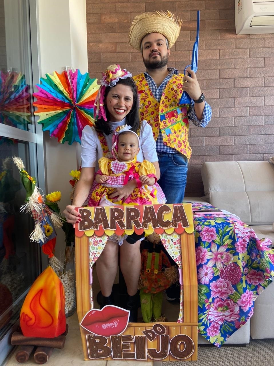 ideias criativas para fotos de mesversário festa junina