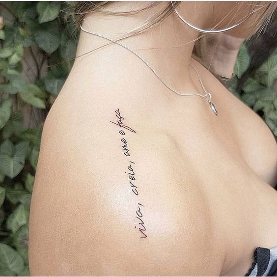 Como escolher a frase perfeita para sua tatuagem