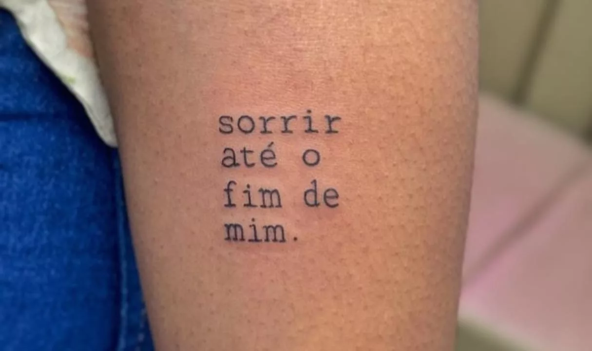 Frases Inspiracionais e Filosóficas para Tatuar: Reflexões em Poucas Palavras