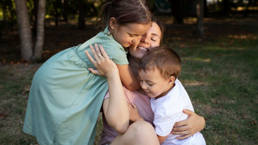 Legendas Engraçadas para Fotos com Mãe: Risadas Garantidas