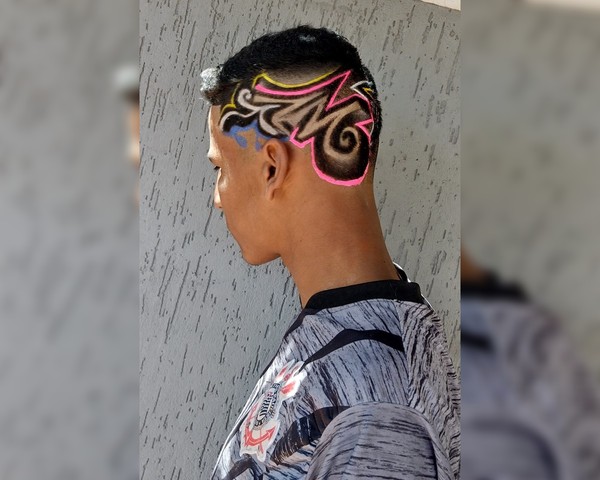 desenho de cabelo freestyle masculino