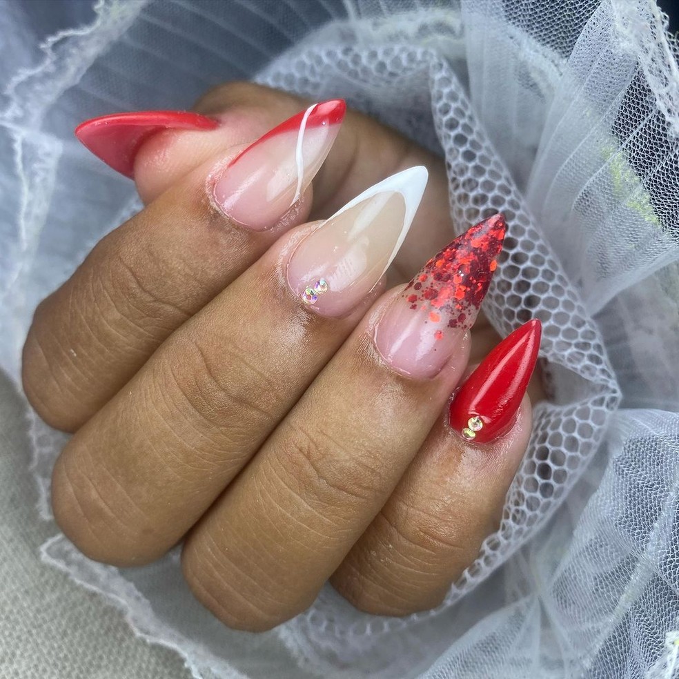 Formatos de Unhas 2026: Oval vs. Amendoado