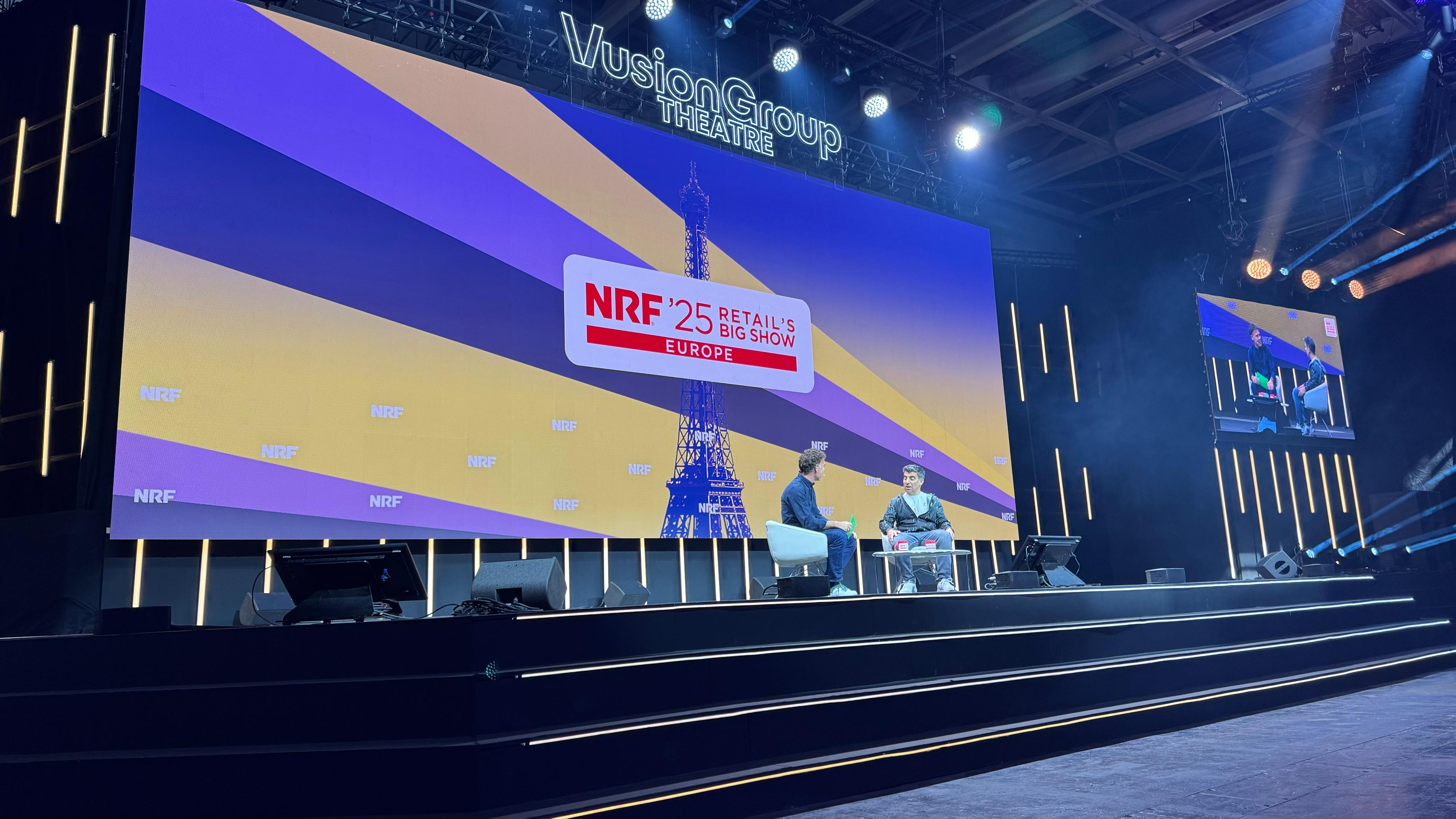 1. O Impacto da Biometria e Reconhecimento Facial nos Pagamentos do Futuro
2. Just Walk Out: Como a Tecnologia 'Pegar e Levar' Está Transformando Lojas Físicas
3. Agentes Autônomos e IA: A Nova Fronteira da Negociação e Pagamento no Varejo
4. Pix por Aproximação e Parcelado: A Evolução do Meio de Pagamento Brasileiro
5. Embedded Finance: O Varejista como Provedor de Crédito Invisível