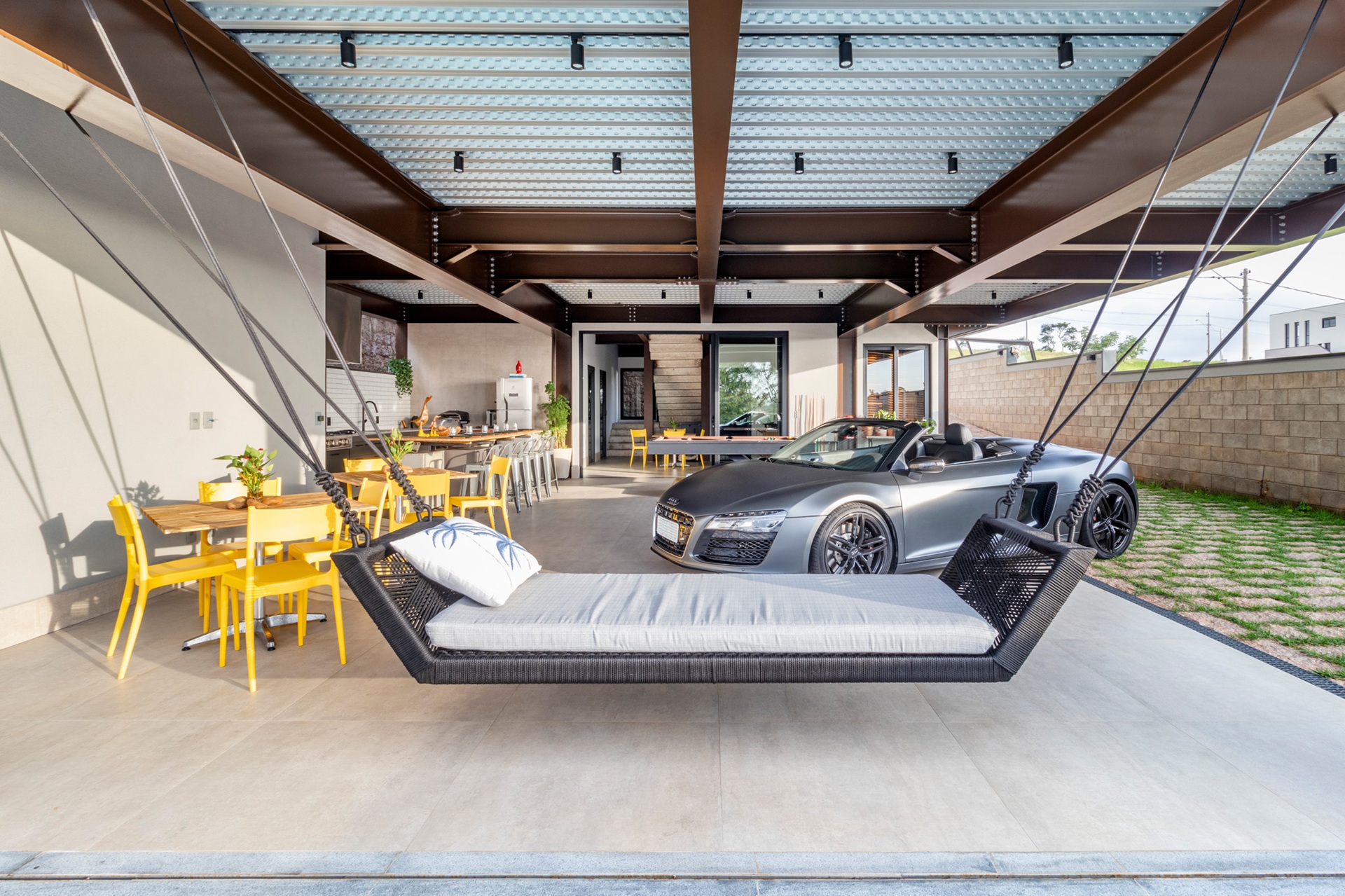 Ventilação e Segurança: Cuidados Essenciais na Integração Garagem-Sala