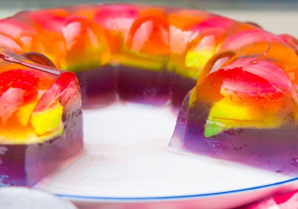gelatina em camadas colorida
