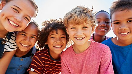 5 Ideias de Gincanas Divertidas para Adultos
Como Organizar uma Gincana Inesquecível
Desafios de Agilidade para Gincanas
Dinâmicas de Integração para Eventos Corporativos
Provas Criativas para Gincanas de Amigos