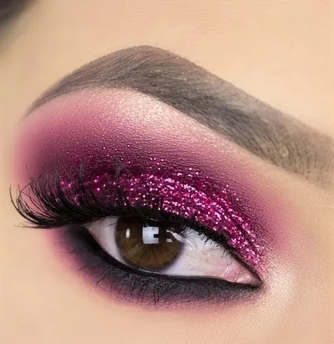 Transforme Seus Projetos: Ideias Criativas com Glitter Rosa para Artesanato