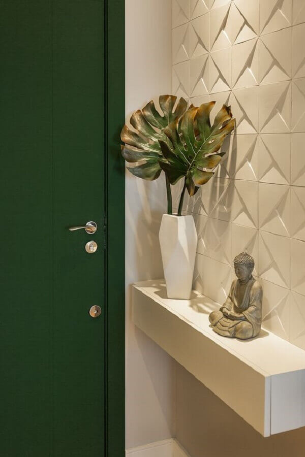 Guia Completo: Como Escolher Cores e Iluminação para um Hall de Banheiro Pequeno; Mobiliário Inteligente: Otimizando o Espaço em Lavabos e Halls Compactos; O Poder dos Espelhos: Dicas para Ampliar Visualmente seu Hall de Banheiro; Decoração Minimalista: Plantas e Detalhes Essenciais para Halls de Banheiro Pequenos; Portas de Correr e Sanfonadas: A Solução Ideal para Banheiros com Pouco Espaço