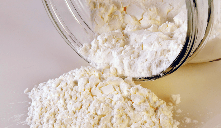 Reduzindo o Frizz com Receitas Caseiras: Maizena e Outros Ingredientes