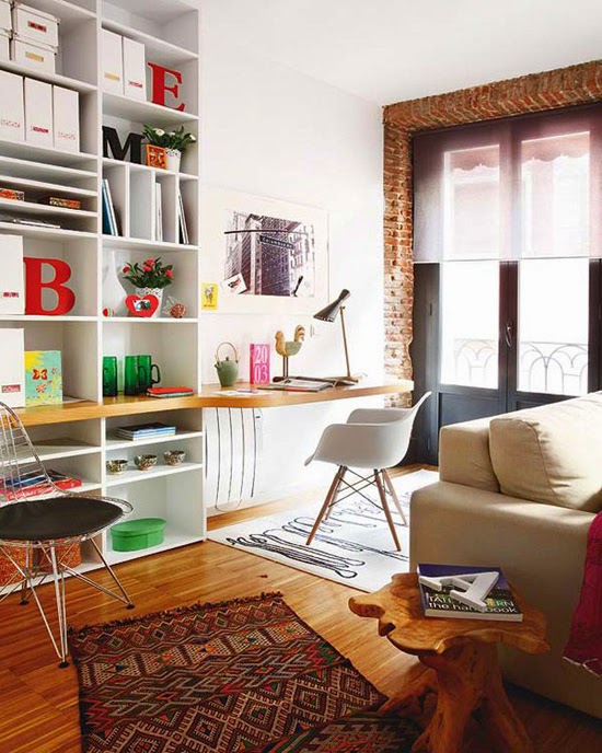 home office na sala pequeno