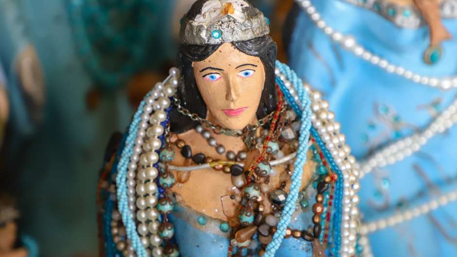 As Melhores Oferendas para Iemanjá: Respeito e Natureza