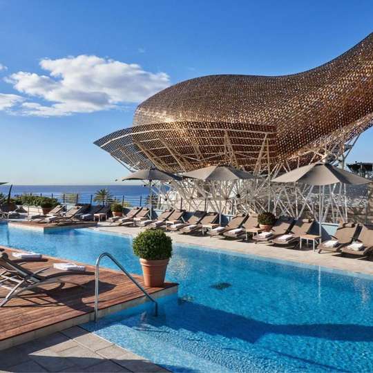 1. Hotéis Boutique em Barcelona: Guia Completo para sua Estadia
2. Descubra o Charme do Mercer Hotel Barcelona: Luxo e História
3. Sir Victor Hotel: Design e Sofisticação no Coração de Barcelona
4. Hotéis em Barcelona por Preço: O Que Esperar em 2026
5. Experiências Únicas: Hotéis com Spa e Gastronomia em Barcelona