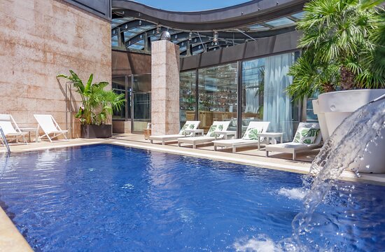 1. Hotéis Boutique em Barcelona: Guia Completo para sua Estadia
2. Descubra o Charme do Mercer Hotel Barcelona: Luxo e História
3. Sir Victor Hotel: Design e Sofisticação no Coração de Barcelona
4. Hotéis em Barcelona por Preço: O Que Esperar em 2026
5. Experiências Únicas: Hotéis com Spa e Gastronomia em Barcelona