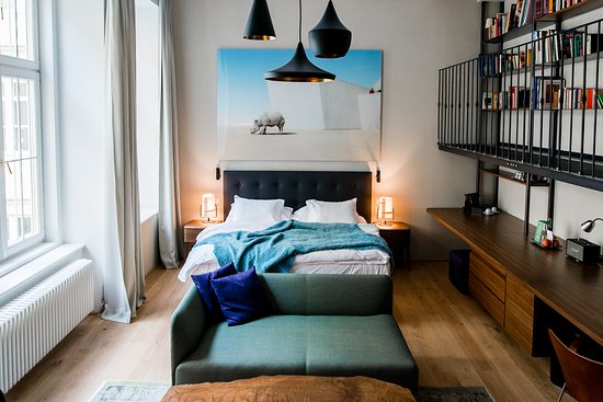 1. Hotéis Boutique em Viena: Um Guia Completo para 2026
2. Descubra o Charme dos Hotéis Boutique em Viena: Luxo e Arte
3. Viena para Viajantes Exigentes: Os Melhores Hotéis Boutique
4. Onde Ficar em Viena: Hotéis Boutique com Design e Personalidade
5. Guia de Hotéis Boutique em Viena: De Luxo Clássico a Conceitos Modernos