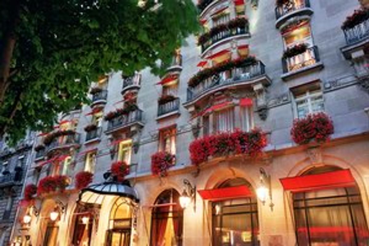 Hotel Plaza Athenee