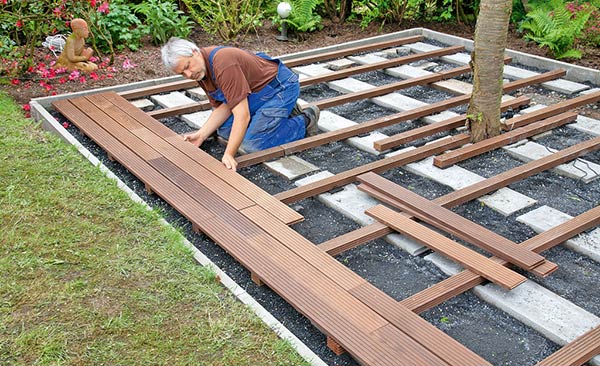 Deck de madeira para varanda gourmet