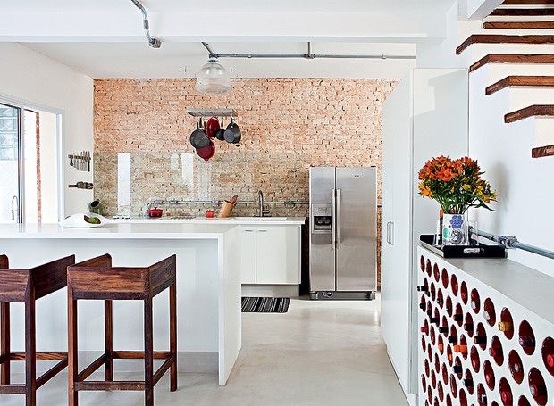 tijolinho natural ou revestimento ceramico na sala