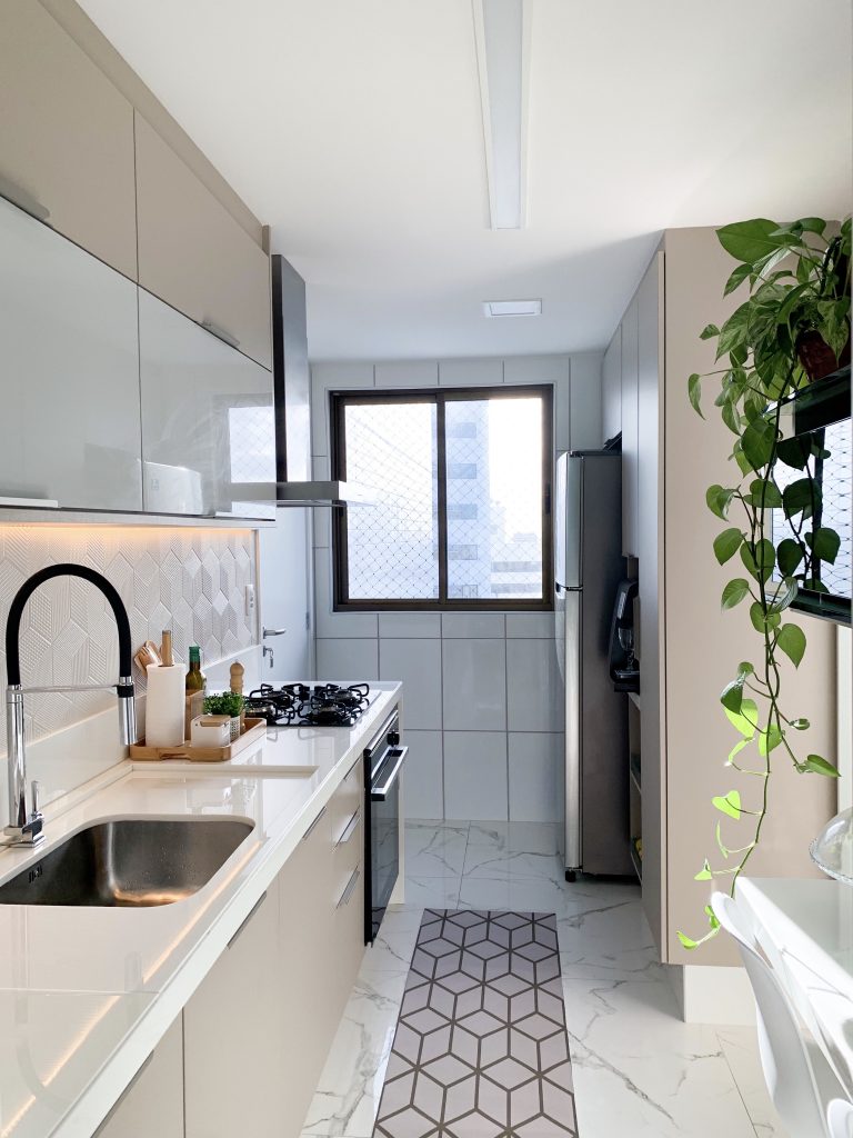 como decorar cozinha pequena com pouco espaço