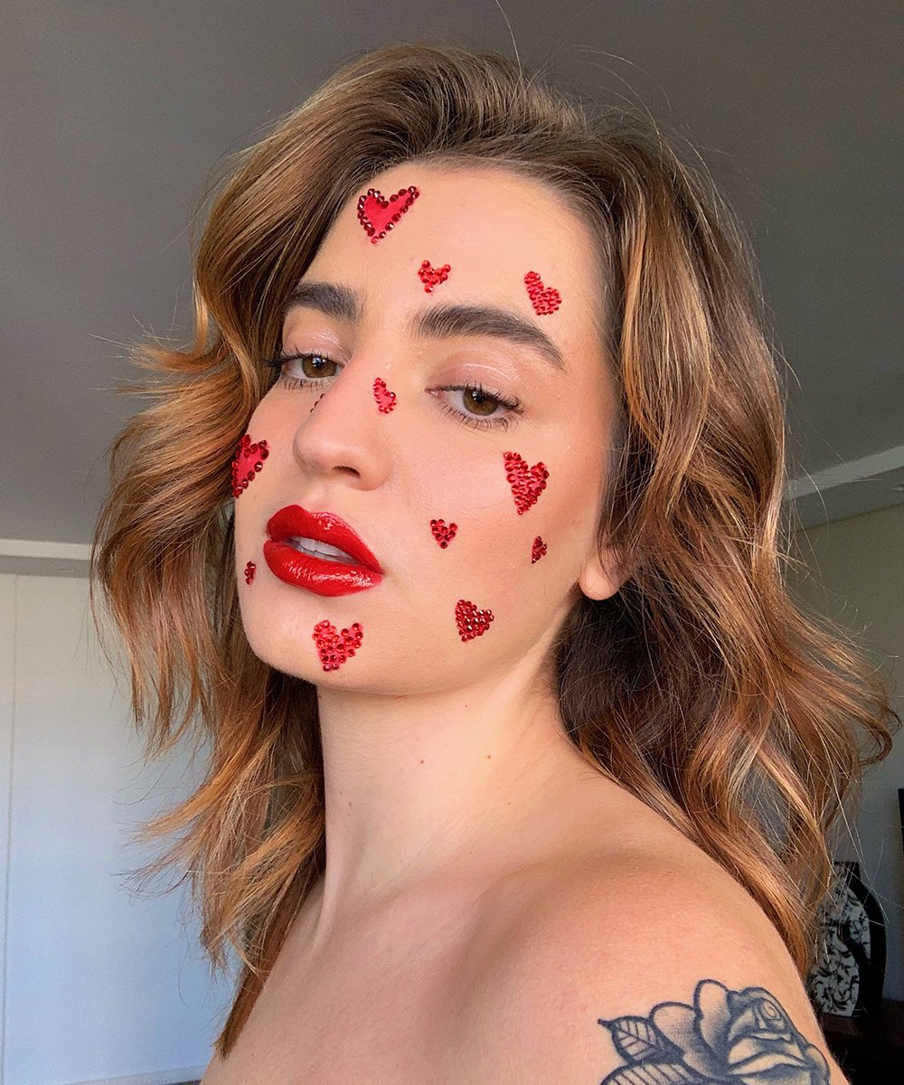 ideias de maquiagem dia dos namorados looks românticos