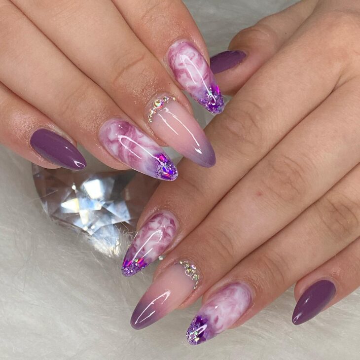 tendências unhas almond decoração