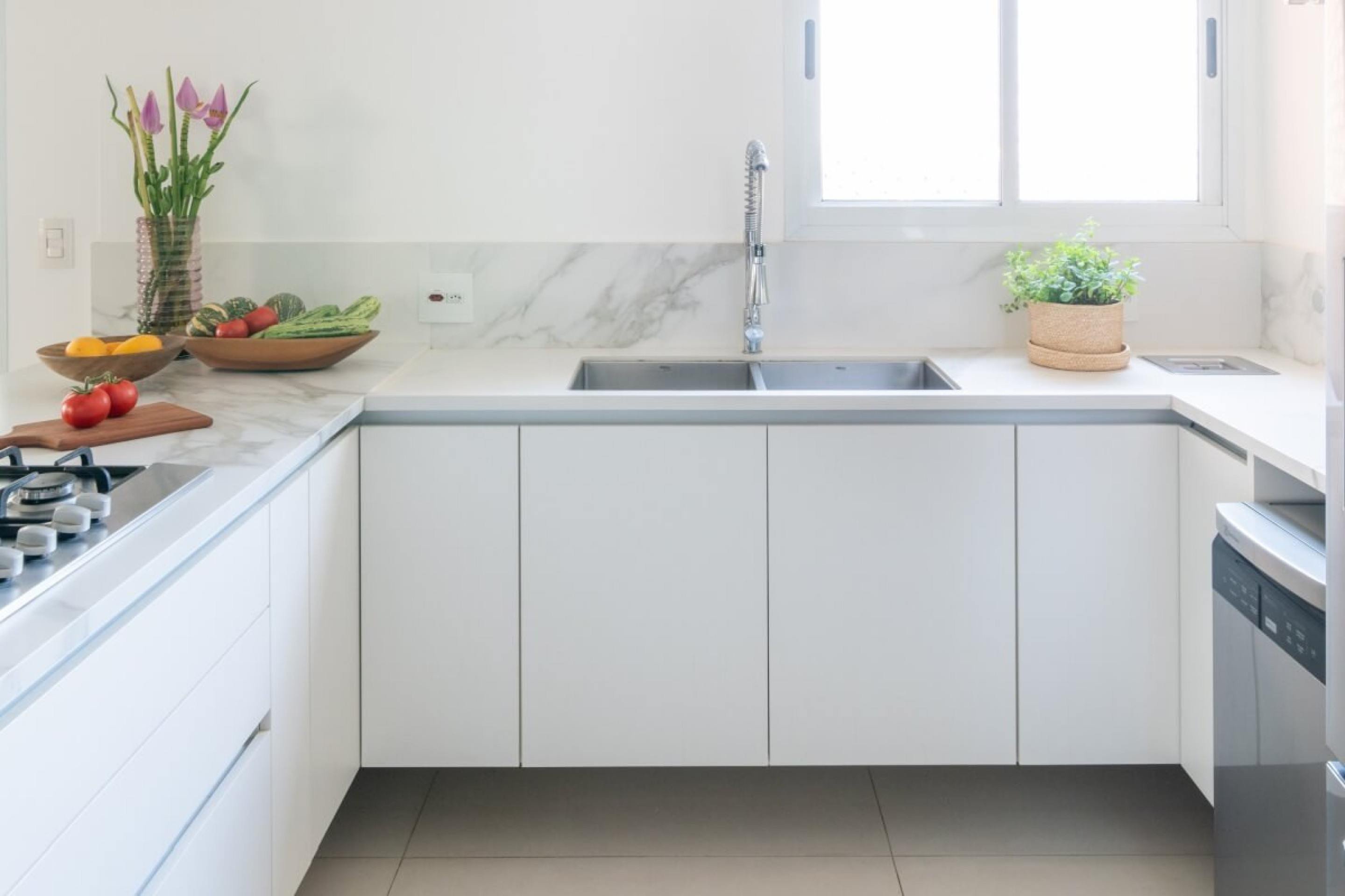 erros comuns ao planejar cozinha moderna 2026 e como evitar