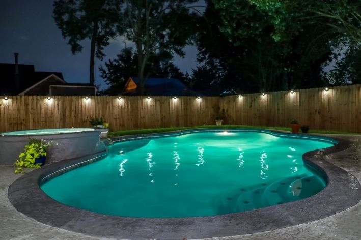 Guia Completo: Escolhendo o LED Ideal para Sua Piscina