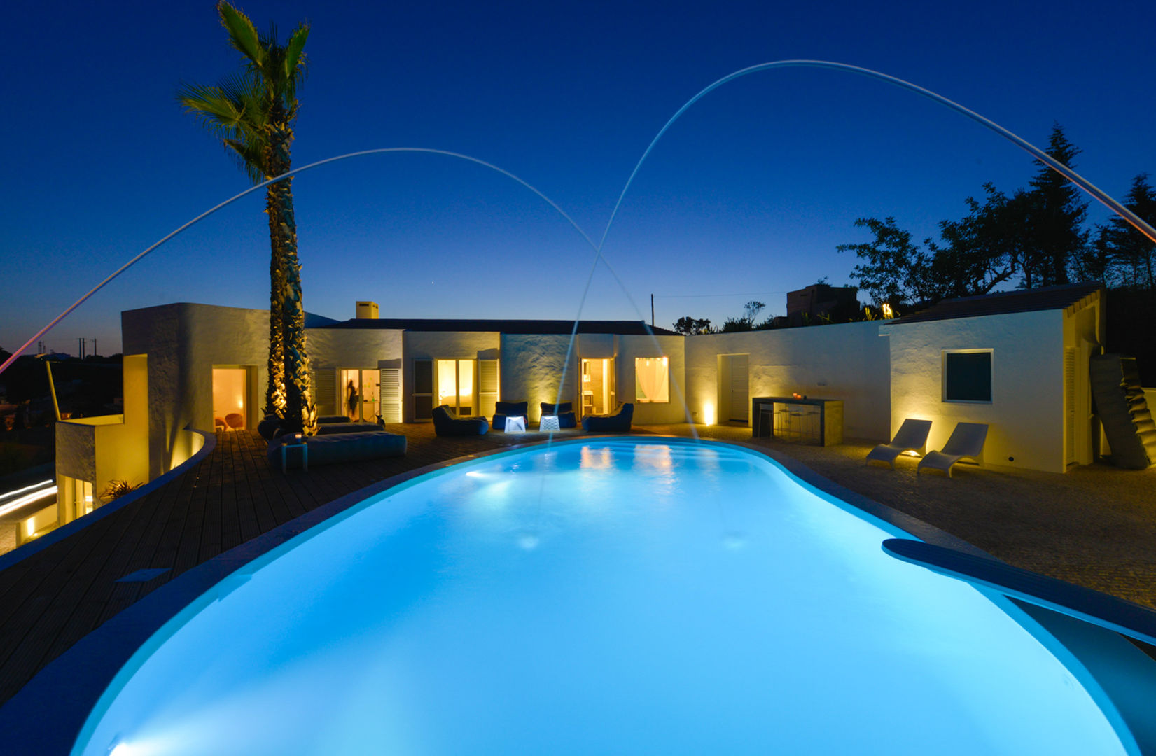 iluminação de piscina