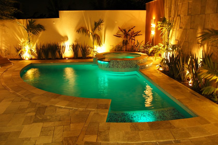 Automação na Iluminação de Piscinas: O Futuro do Lazer Inteligente