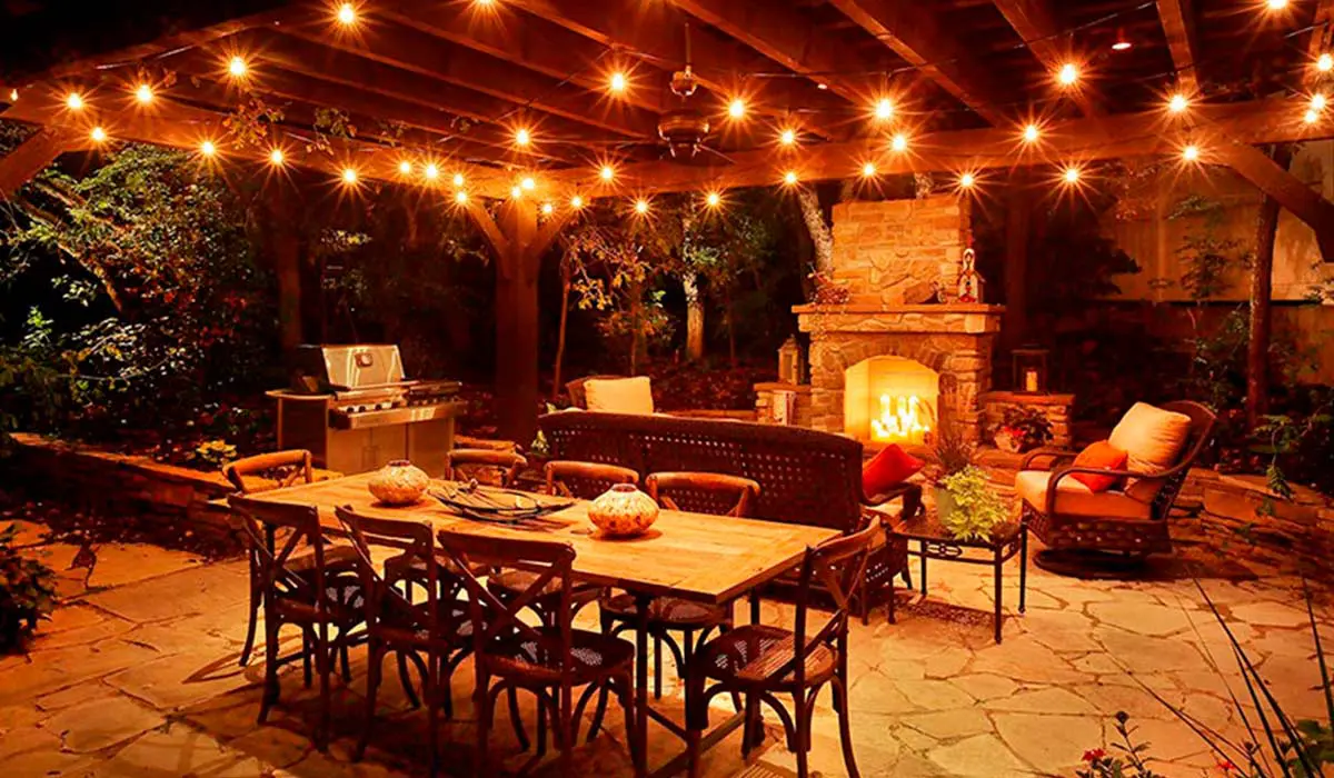 Como criar um ambiente aconchegante na varanda com iluminação