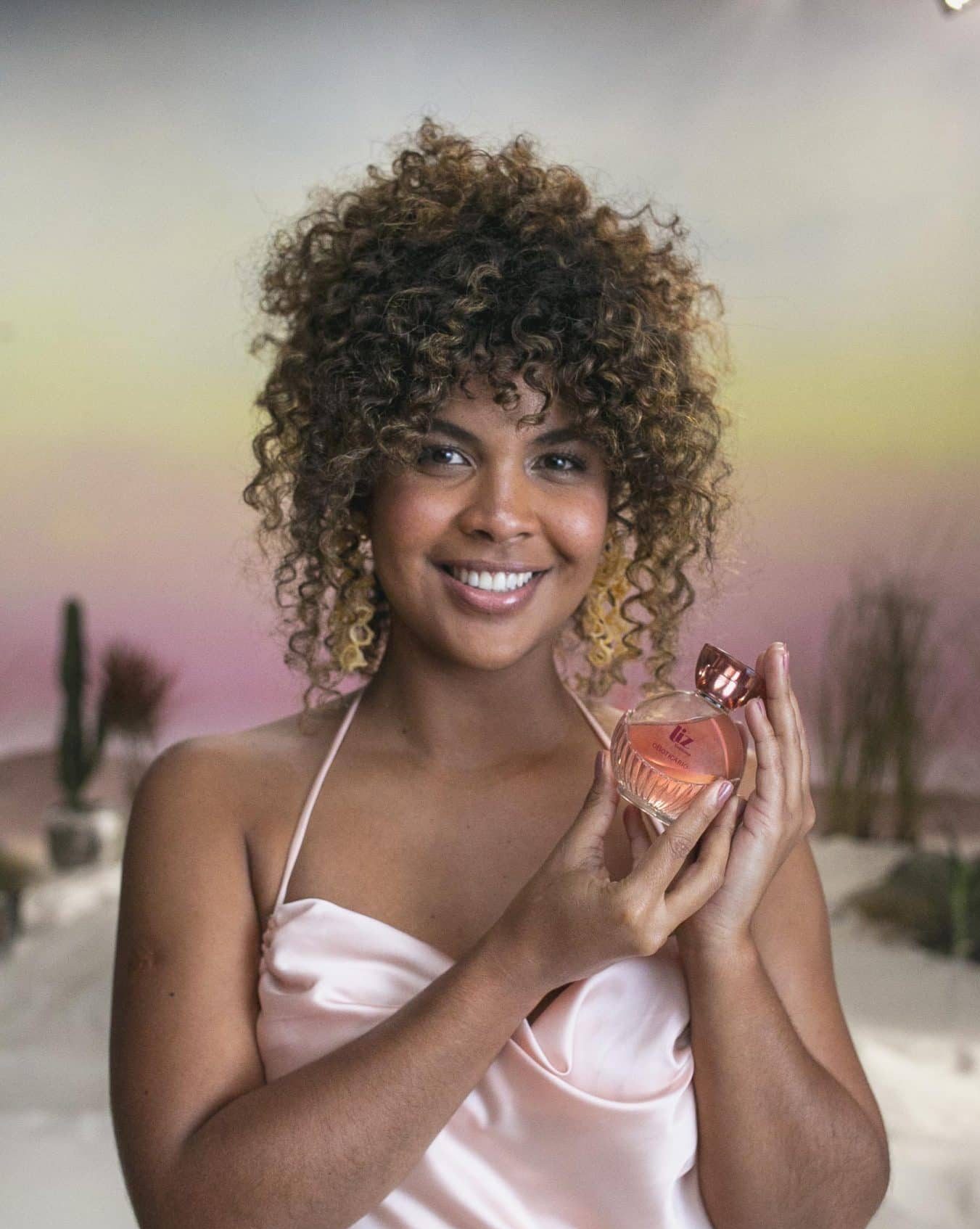 5 ideias de títulos:
1. Guia Completo: Como Usar Iluminador O Boticário para um Glow Perfeito
2. Descubra os Melhores Iluminadores O Boticário para Cada Tipo de Pele
3. O Boticário Make B.: Análise dos Iluminadores Mais Populares
4. Iluminador Corporal O Boticário: Dicas para um Brilho Radiante no Verão
5. Iluminador O Boticário vs. Outras Marcas: Qual Vale Mais a Pena?