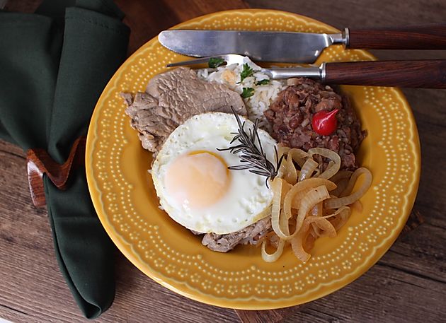 imagens de bife a cavalo