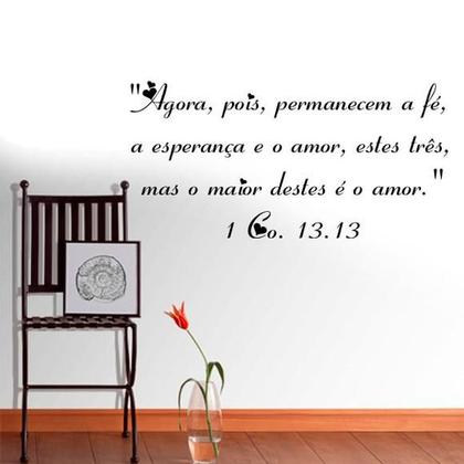 Amor em Todas as Idades: A Beleza dos Casais Idosos e a Esperança Eterna