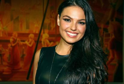 isis valverde avenida brasil