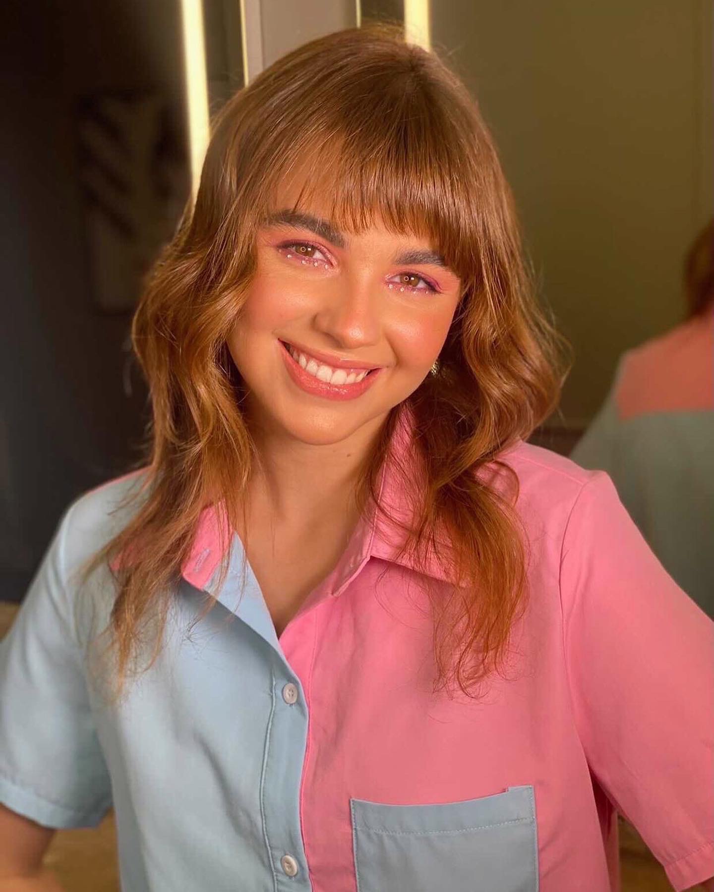 5 ideias de títulos:
1. A Evolução de Jana Sabrina: De Guru de Beleza a Influenciadora Fitness
2. Os Melhores Tutoriais de Maquiagem de Jana Sabrina: Um Guia Completo
3. Jana Sabrina: Como Ela Transformou o Cuidado com o Cabelo em Conteúdo Viral
4. Bastidores da Vida Fitness de Jana Sabrina: Rotina e Dicas
5. O Legado de Jana Sabrina: Pioneirismo e Influência na Beleza Brasileira