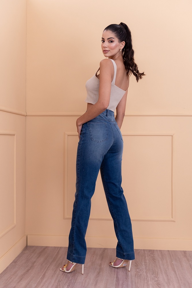 Dicas de Estilo: Combinando Jeans com Elastano em Looks Casuais e Formais