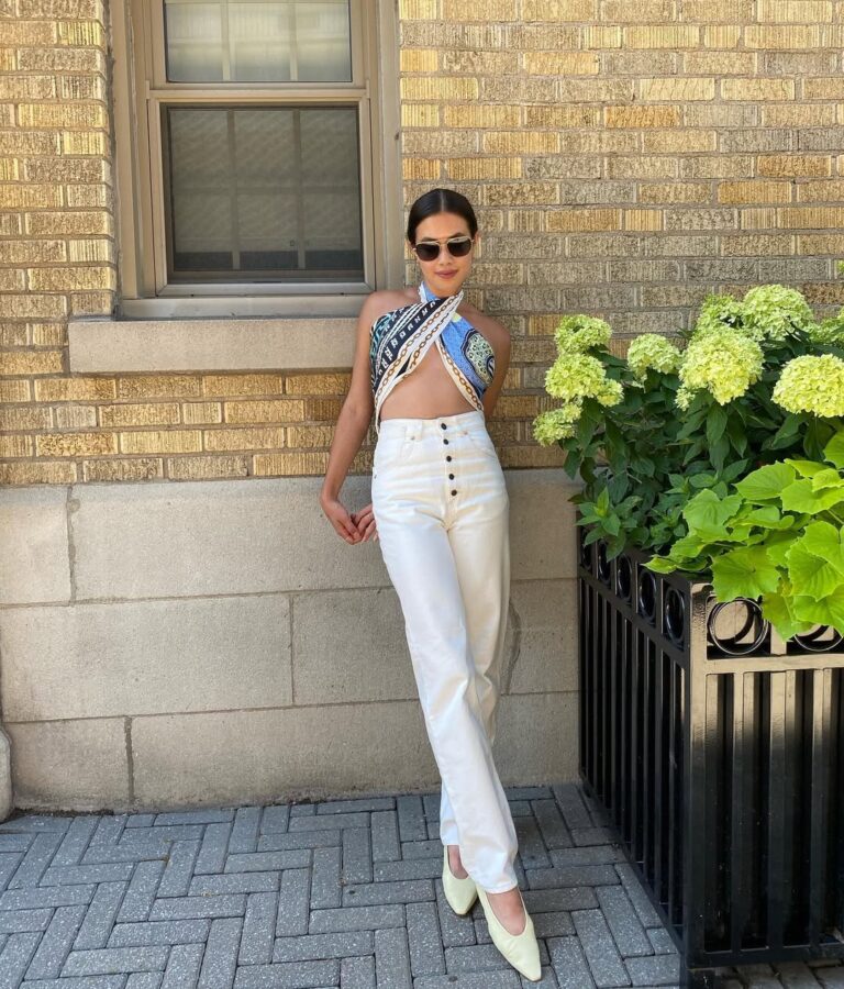 A história do lenço na moda: Do acessório funcional ao item fashion