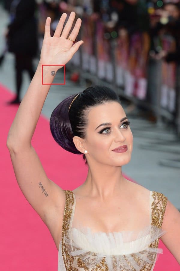 Tatuagens Icônicas de Katy Perry: Uma Viagem Pelas Eras Musicais