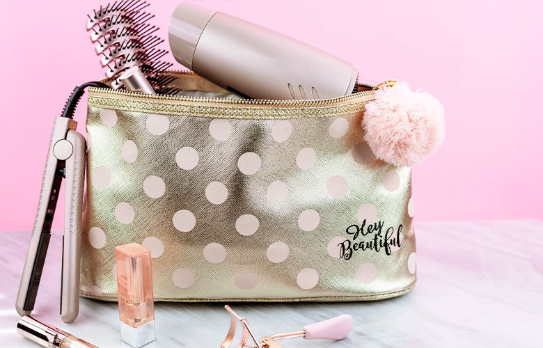 Como montar a necessaire perfeita para sua próxima viagem