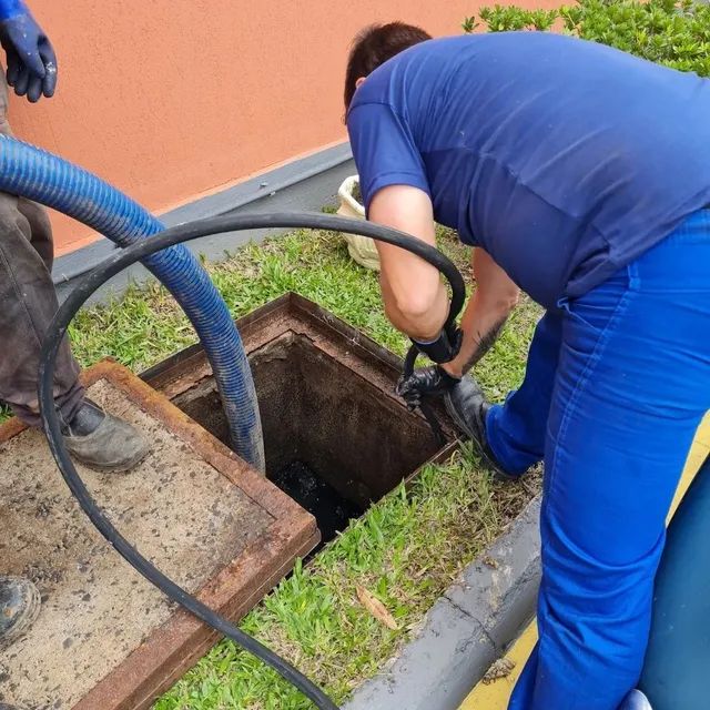 Atendimento 24 Horas para Limpeza de Fossa em Porto Alegre: Guia Completo