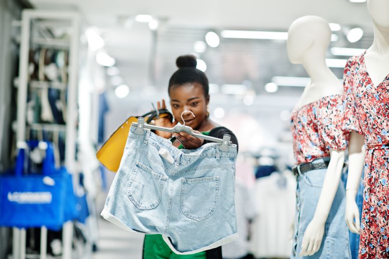 Shoppings e Ruas do Brás: Onde Encontrar as Melhores Peças para Revenda