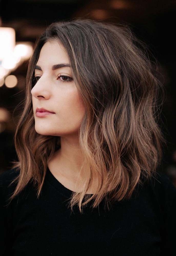 Cores e Estilos para Você!
3. Morena Iluminada Liso: Transforme Seu Cabelo com Essas Dicas
4. Como Escolher o Tom Ideal de Morena Iluminada para Seu Long Bob
5. Manutenção e Cuidados Essenciais para o Seu Long Bob Morena Iluminada