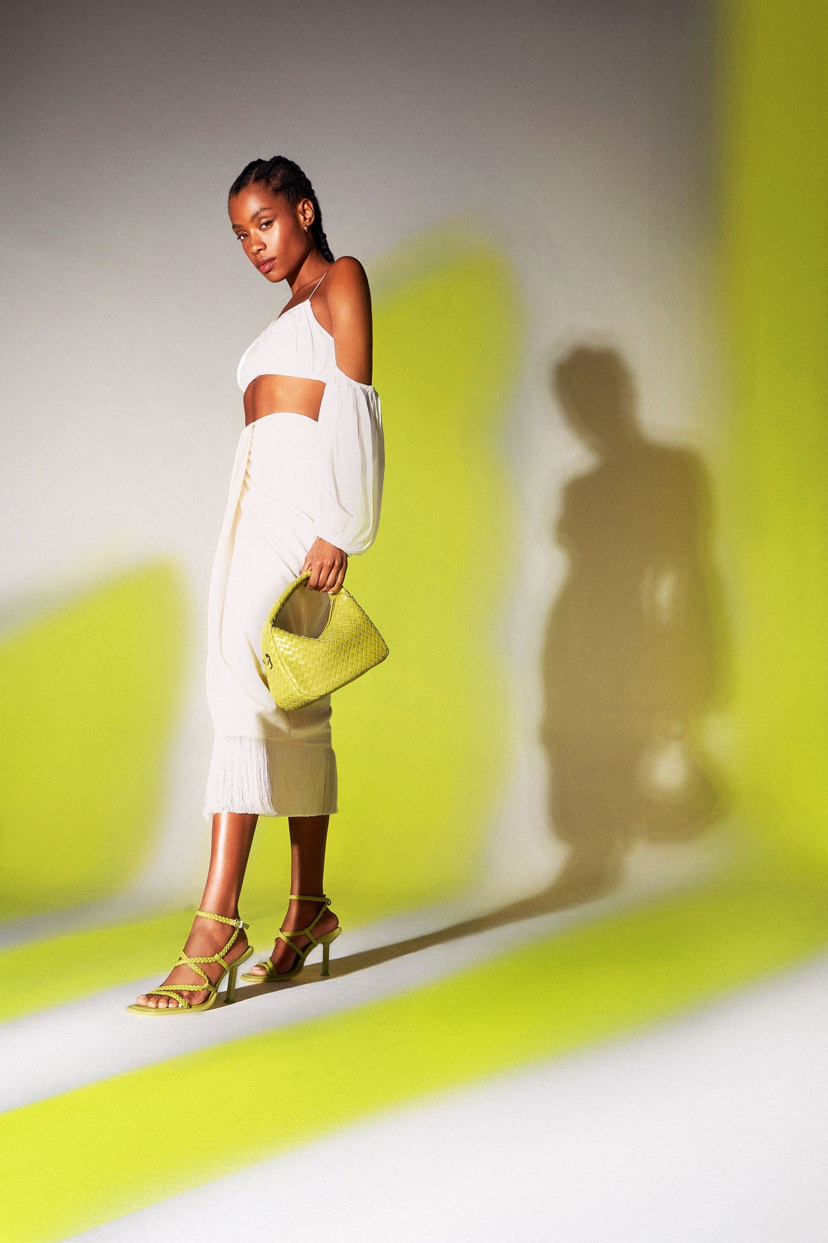 Como Montar um Look Monocromático com Tons de Verde