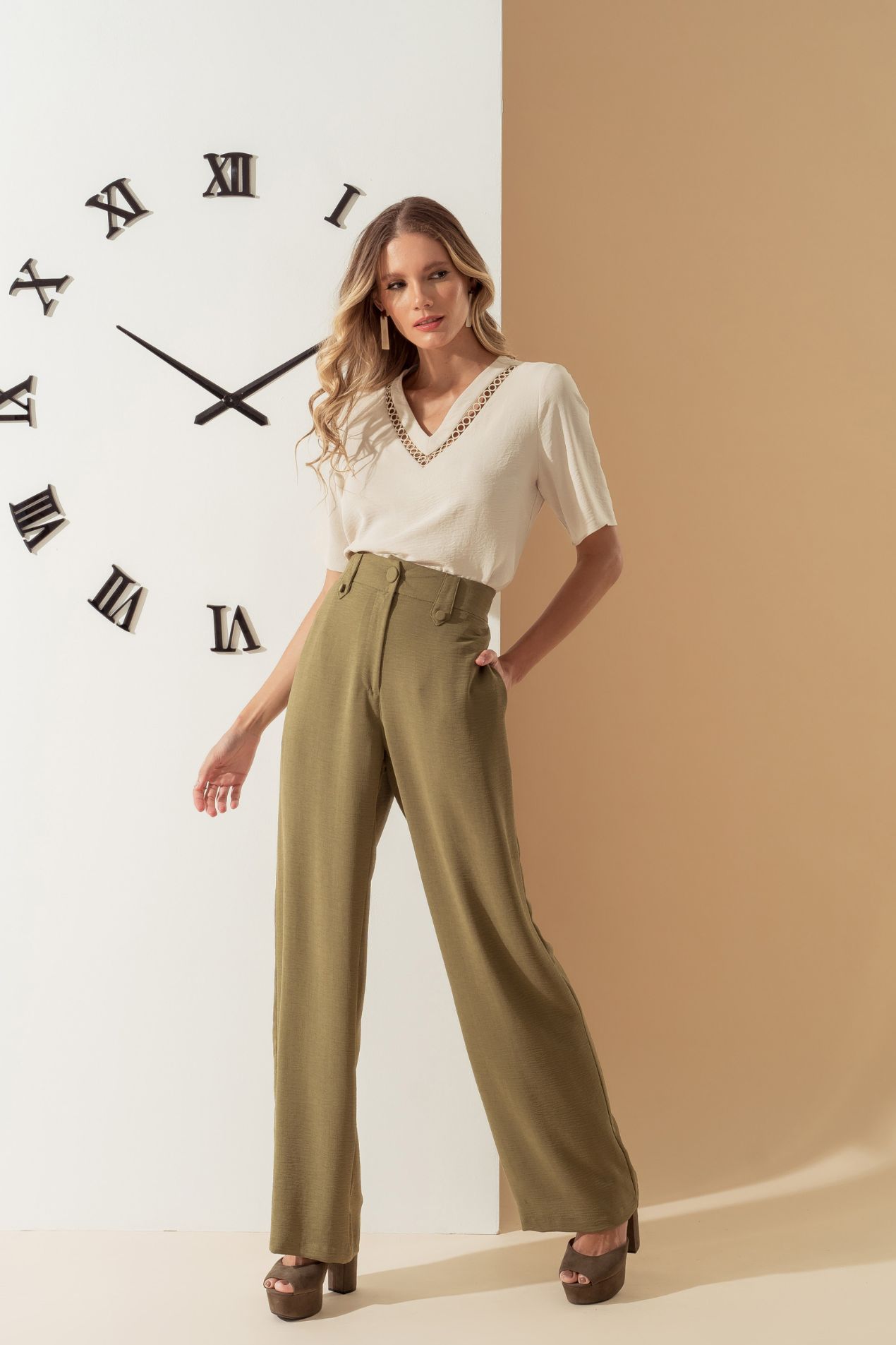 Os Melhores Calçados para Usar com Calça Verde Oliva