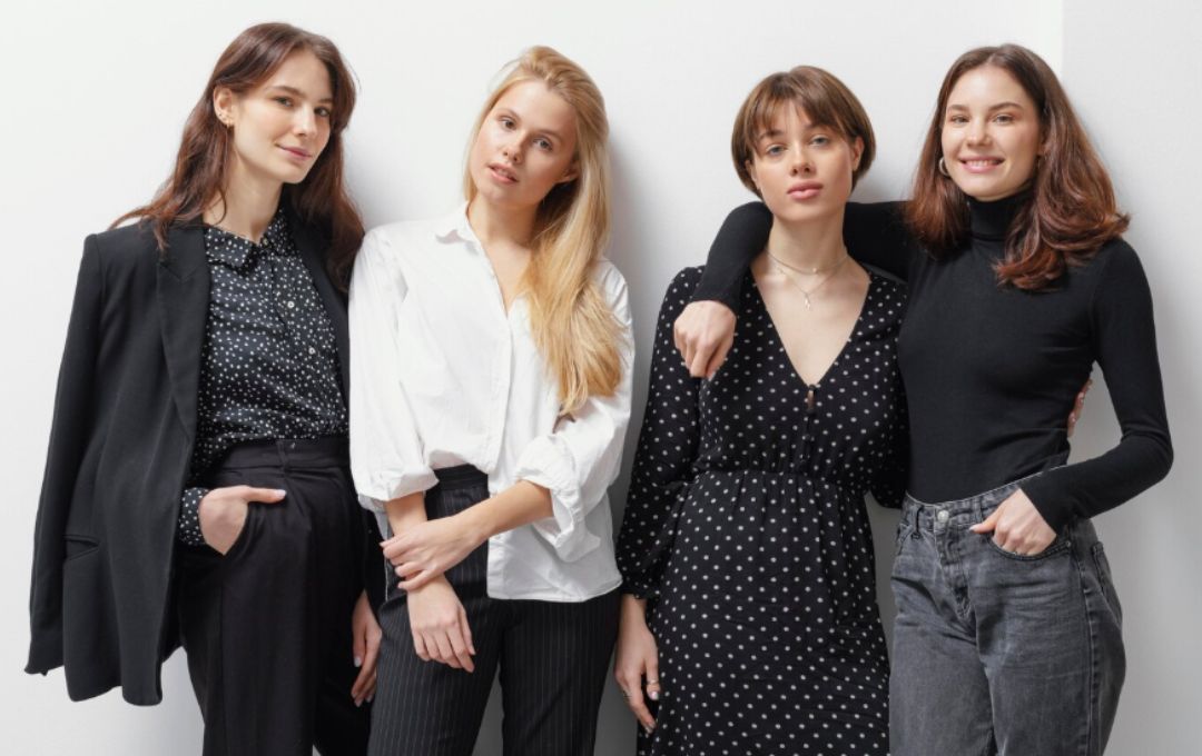 Cores que iluminam o rosto no ambiente corporativo