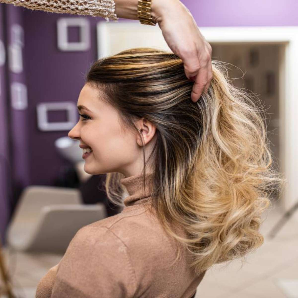 Loiros Rejuvenescedores: Cores que Iluminam o Rosto e Suavizam Expressões