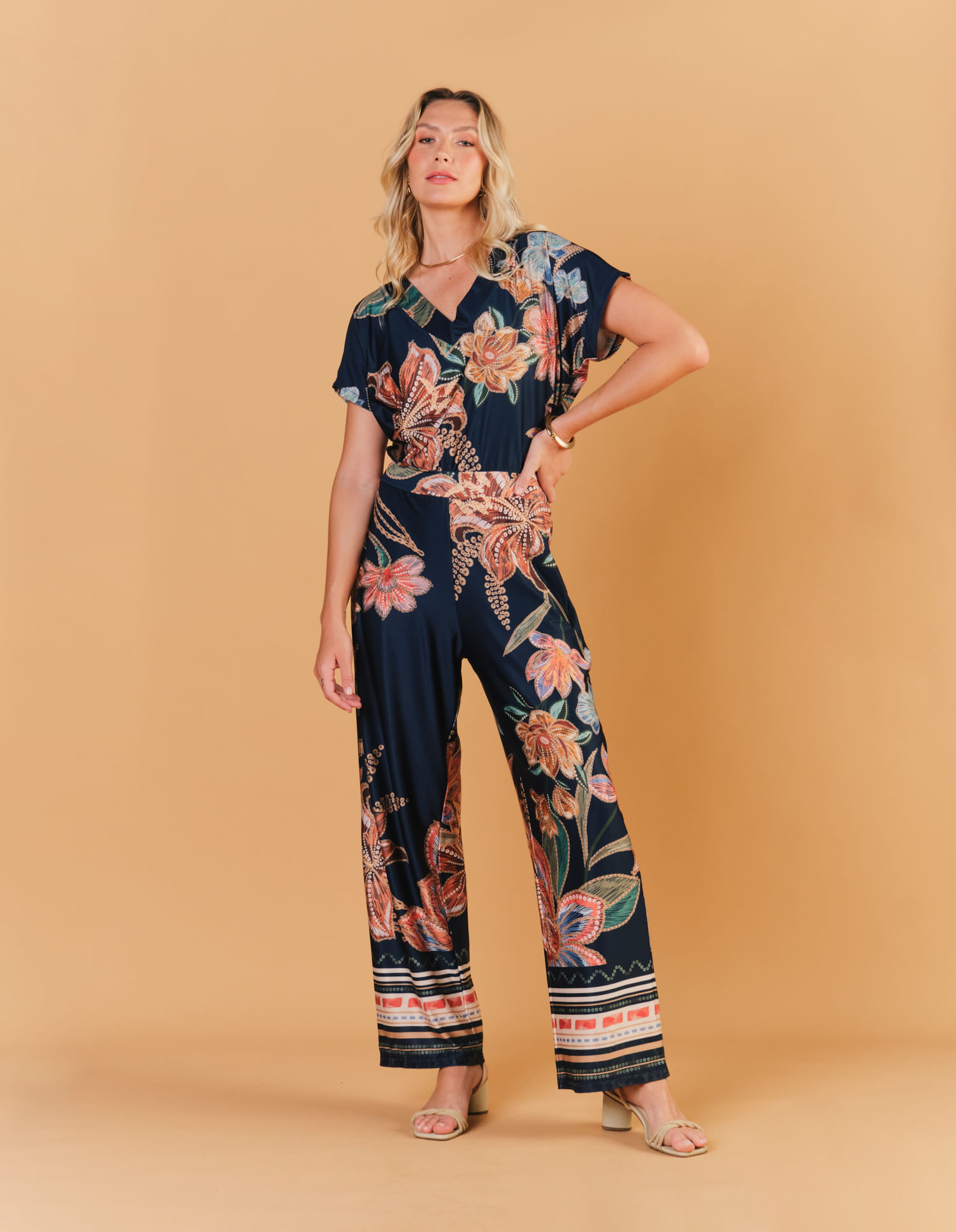 Macacão Estampado: Dicas de Estilo e Combinações para o Inverno