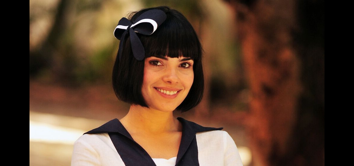 5 ideias de títulos:
1. A Jornada de Malvina Tavares: Rebeldia e Busca por Liberdade em Gabriela.
2. Malvina Tavares: A Feminista Precoce de Jorge Amado.
3. De Ilhéus a Salvador: O Desfecho de Malvina em Gabriela.
4. As Atrizes que Deram Vida a Malvina Tavares: De Savalla a Giácomo.
5. Conflitos e Conquistas: A Trajetória de Malvina em Gabriela