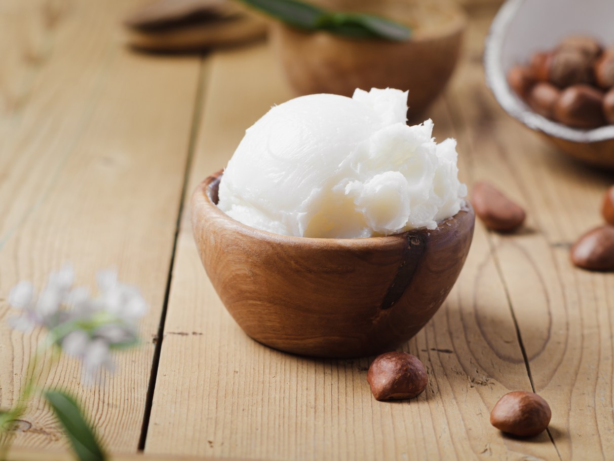 Manteiga de Karité: Guia Completo de Benefícios para Pele e Cabelo