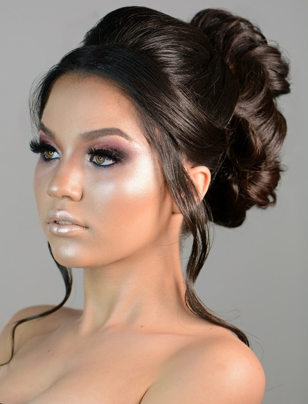 maquiagem debutante simples e bonita